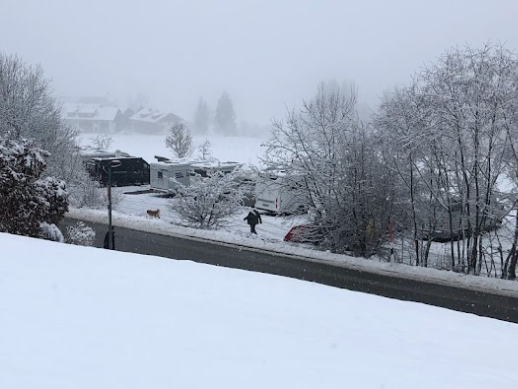 Wintercamping Stellplatz Hochgratblick