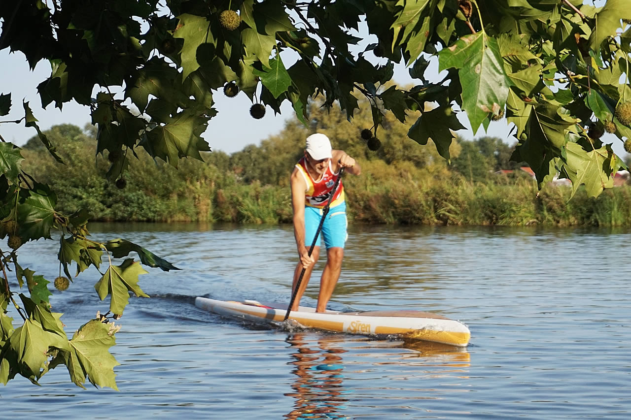 Stand Up Paddle kaufen (SUP Board) Test & 100€ Gutschein