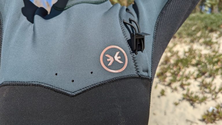 Deeply Wetsuit im Test (2022): Umfangreicher Guide + Gutschein!