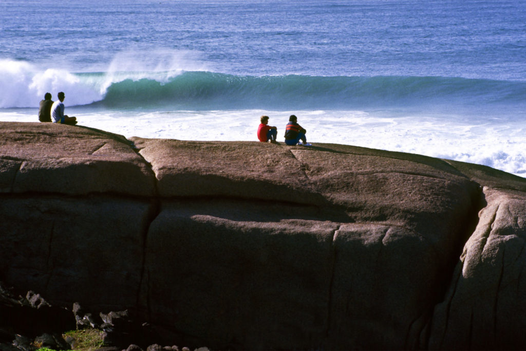 Die besten Surf-Inseln der Welt: Bild: Brasilien, Santa Catarina, Wellen im Südatlantik am Strand von Joaquina