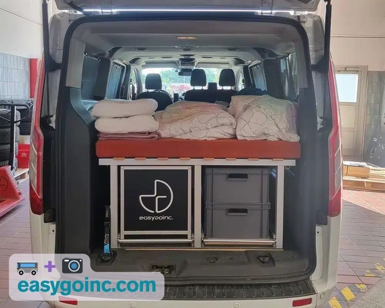 Kleine Camper: Der Ford Transit Custom mit Campingbox